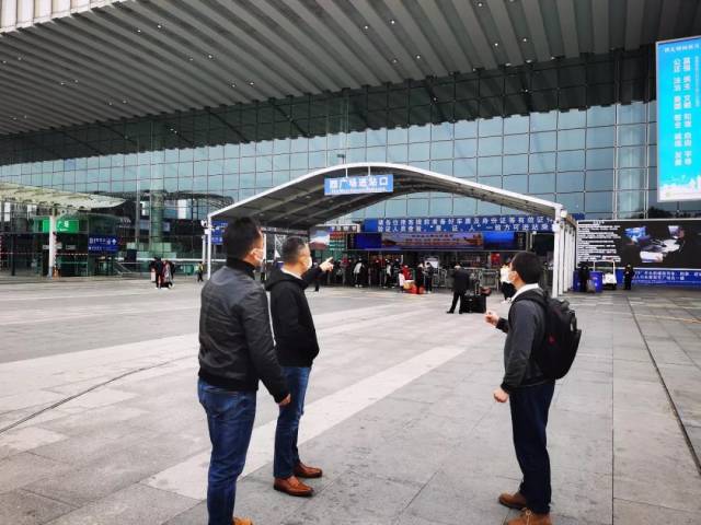 读创科技| 人脸识别、AI测温、历史轨迹分析 非凡娱乐-电子娱乐平台游戏-非凡娱乐官网助力疫情防控